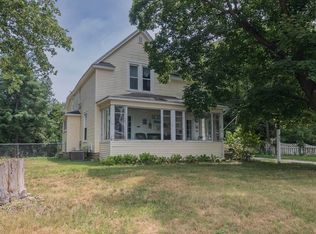 642 N Kalamazoo St, Paw Paw, MI 49079