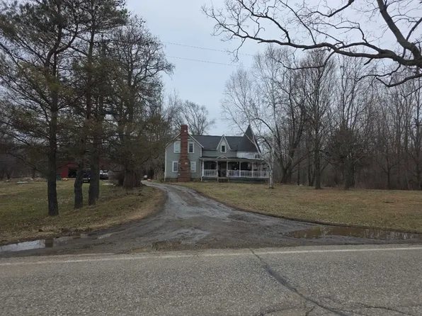 348 W Coulter Rd, Lapeer, MI 48446