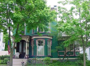 146 Regent St #VACATION, Saratoga Springs, NY 12866