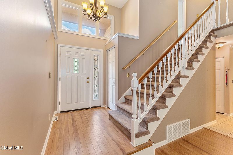 5th image of 4022 Georgetown Square