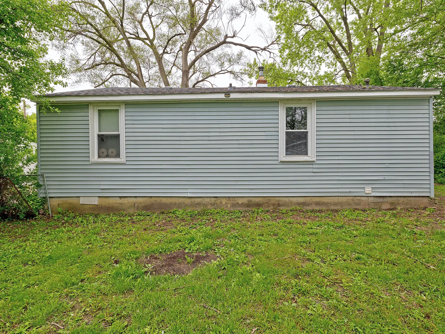 2 bed, 800 sqft, $995 — Photo 3