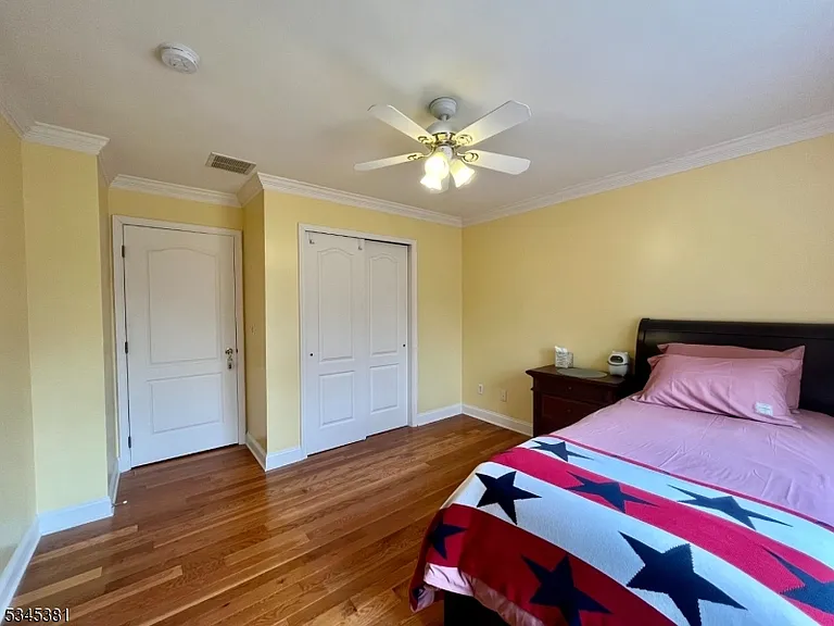 43 Georgetown Ct — Photo 10