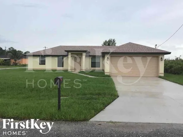 3001 28th St SW, Lehigh Acres, FL 33976