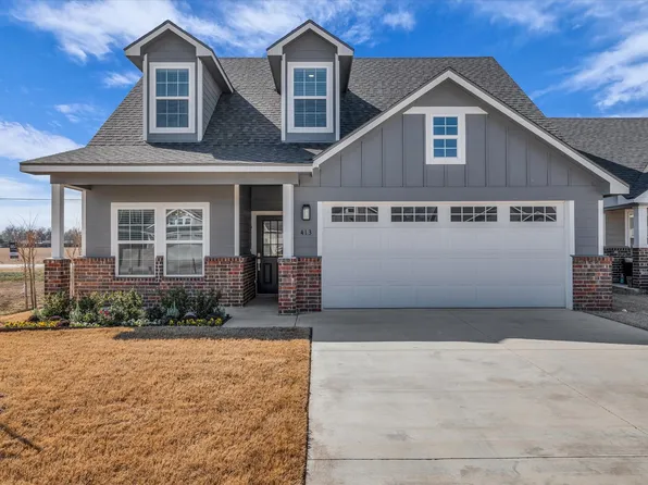 413 Travis Dr, McGregor, TX 76657