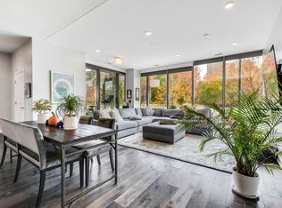 242 W Spring St, Columbus, OH 43215