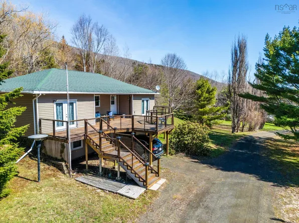 663 Hampton Mountain Rd, Annapolis, NS B0S 1C0