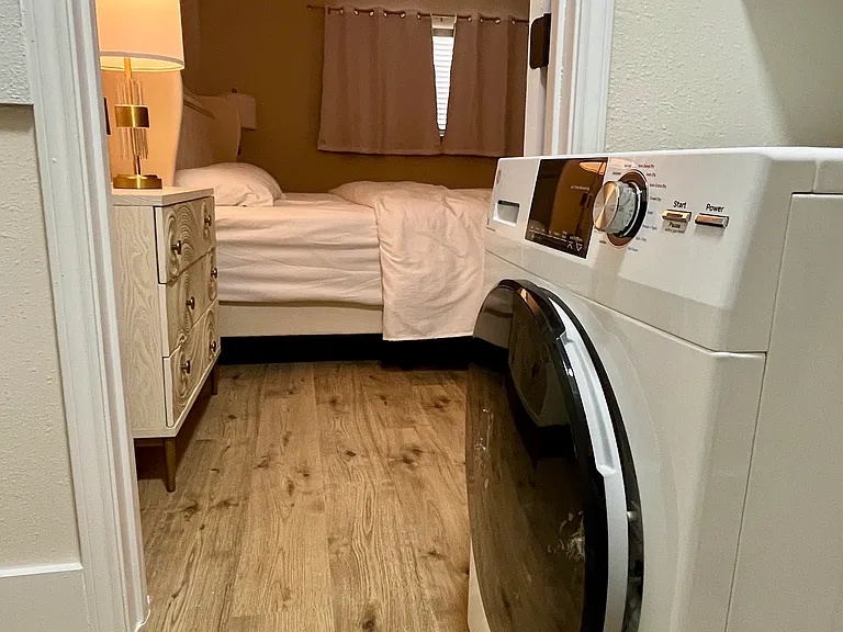 606 Marshall St #30 — Photo 13