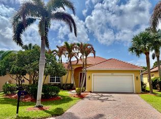 335 NW Sheffield Cir, Port Saint Lucie, FL 34983