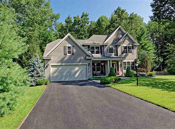 2nd image of 22 Tyler Dr