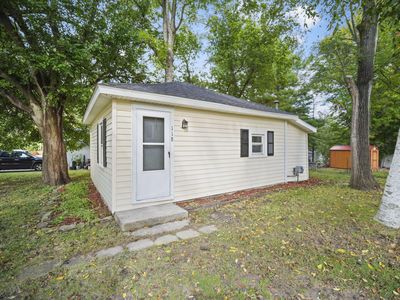 118 Charles St, Jackson, MI, 49203