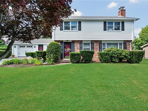 5th image of 51 Cedar Dr