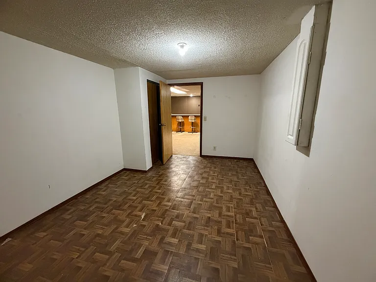 536 N Rutgers St — Photo 18