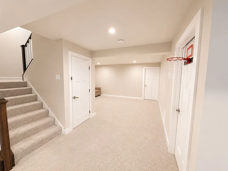 805 Llanelli Dr — Photo 46