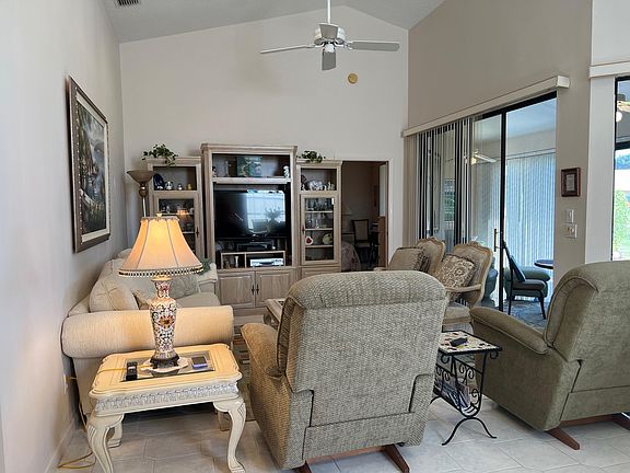 5th image of 8450 Heather Place