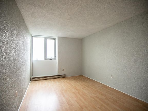 5th image of 5572 N Ridge Rd #1107