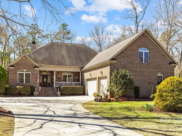 305 Red Oak Dr, Stella, NC 28582