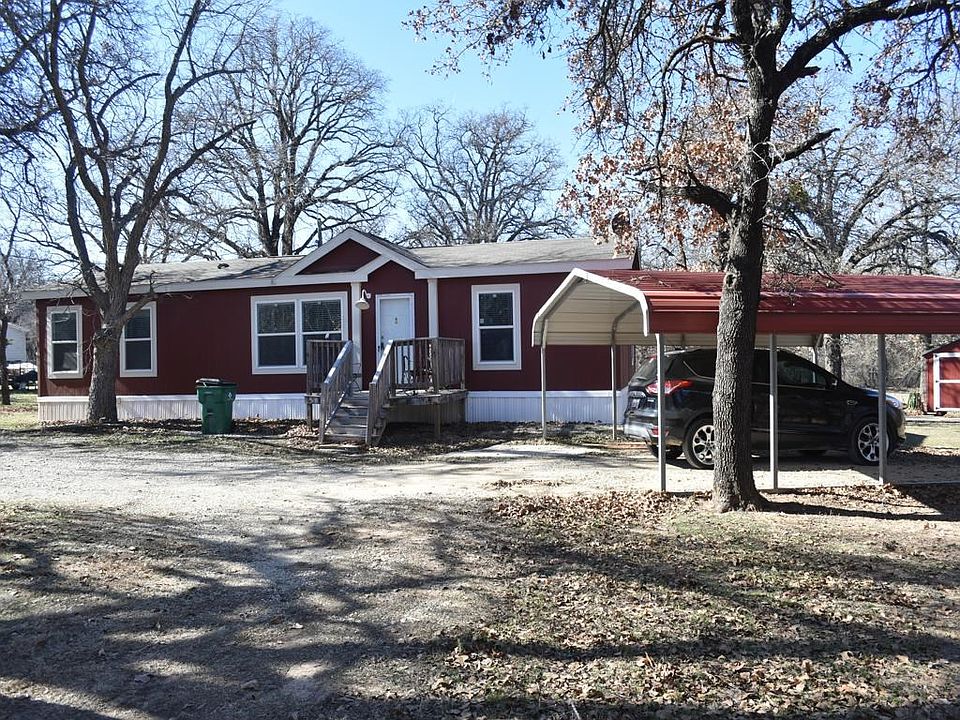1st image of 123 Lakeview Dr