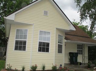 201 S 26th St, Louisiana, MO 63353