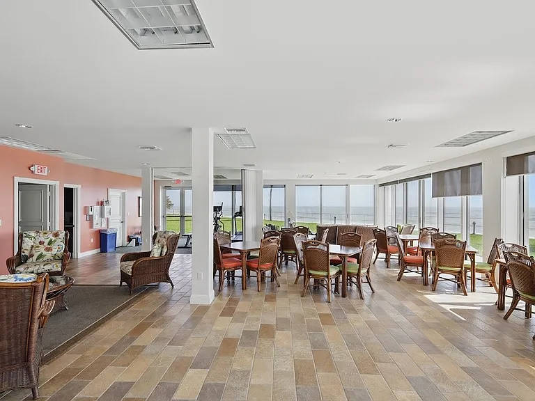 3554 Ocean Drive 703S #504N — Photo 25