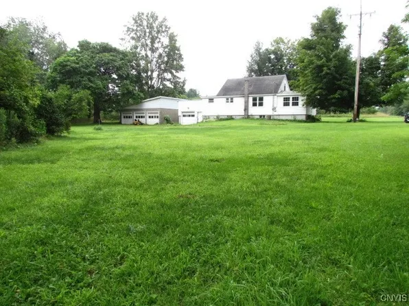 1534 State Route 264, Phoenix, NY 13135