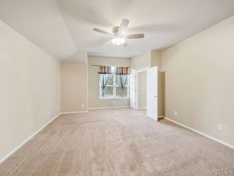 12151 Sugarberry Way — Photo 20