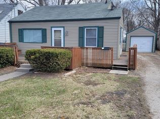 3715 Wright St, Des Moines, IA 50316