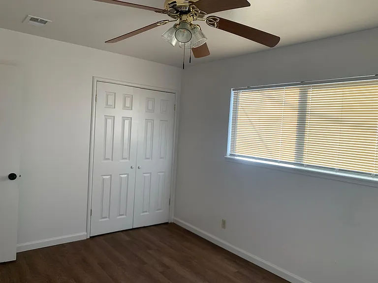 190 Chestnut Ave — Photo 18