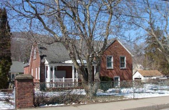 1st image of 153 Main St