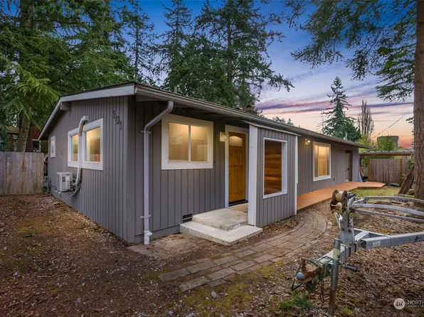 505 N 149th Street, Shoreline, WA 98133