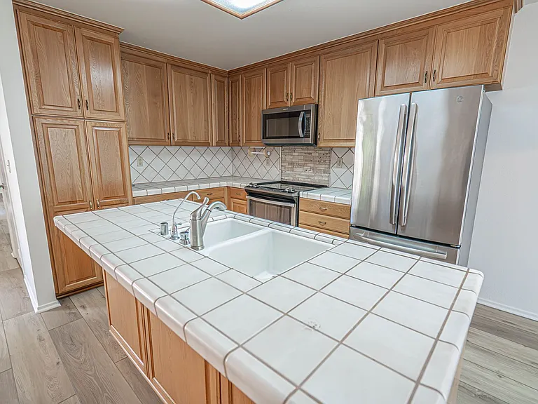 22210 James Alan Cir #8 — Photo 10