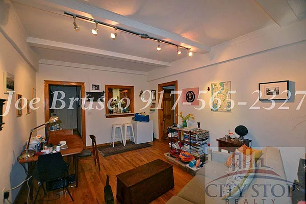 Rented by City Stop Realty | media 26