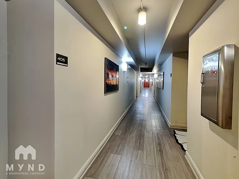 535 W Thomas Rd #405 — Photo 11