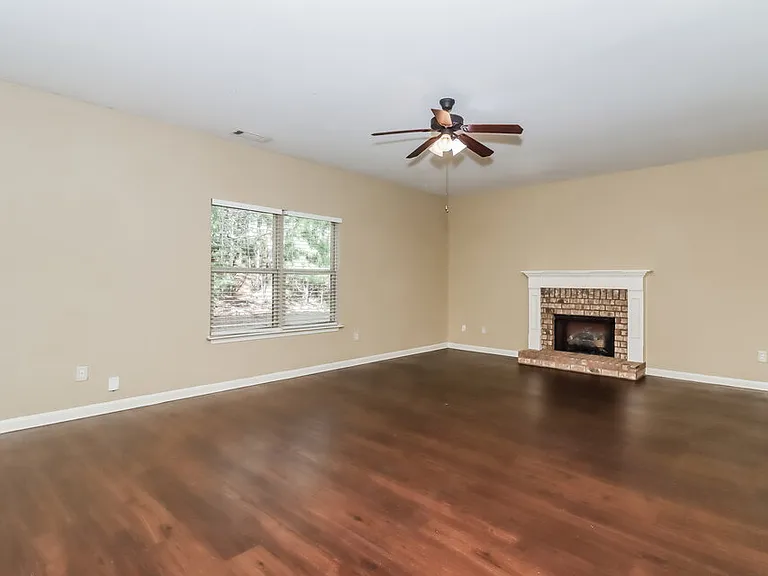 174 Brightondale Blvd — Photo 5