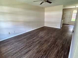 1301 N Eastman Rd APT D1, Longview, TX 75601