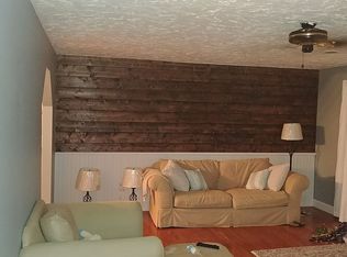 1465 Acorn Dr, Morristown, TN 37814