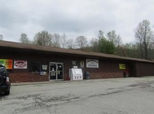 425 Breakneck Rd, Connellsville, PA 15425