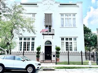 2403 Carondelet St APT A, New Orleans, LA 70130