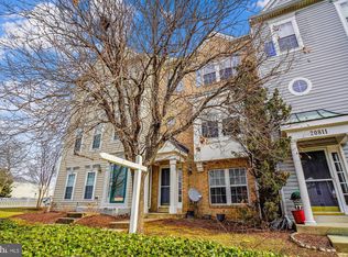 20813 Amber Ridge Dr, Germantown, MD 20876