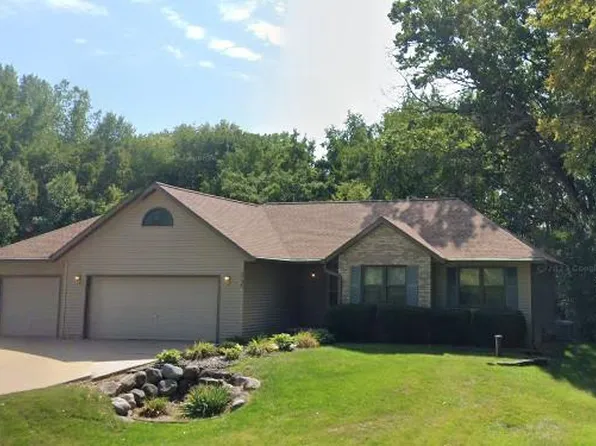 2735 River Drive, Stoughton, WI 53589