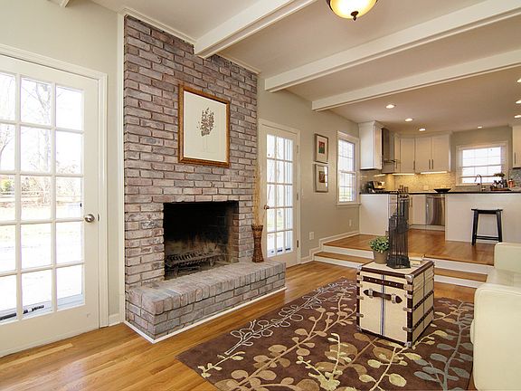 5th image of 7450 Thumbelina Ln