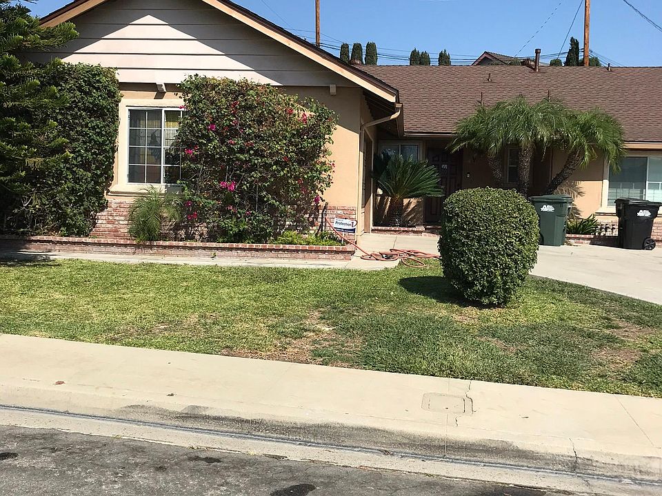 1st image of 1963 Holly Oak Dr