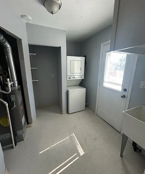 21116 Vermander Ave — Photo 5