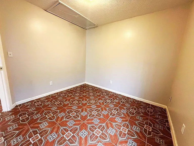 5410 Twin Lakes Dr — Photo 21