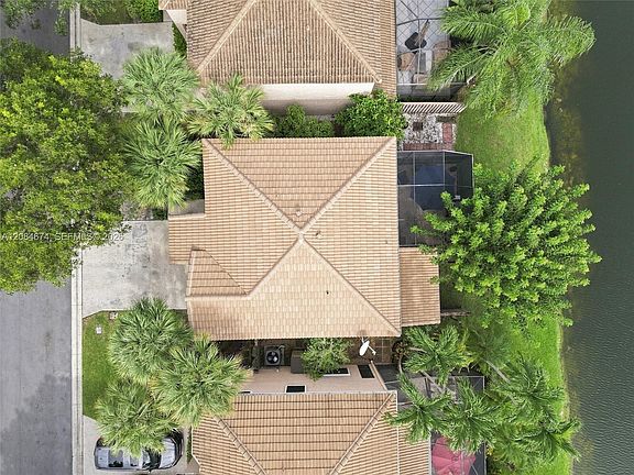 2nd image of 10830 NW 12th Pl
