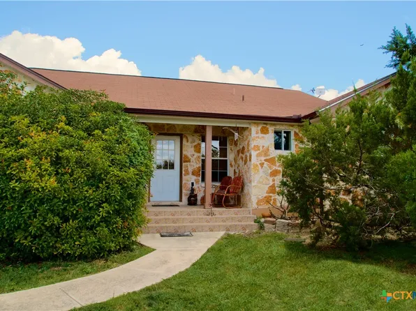 1157 Lasso Loop, Canyon Lake, TX 78133
