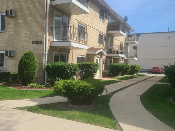 6019 W 64th Pl #23-4, Chicago, IL 60638