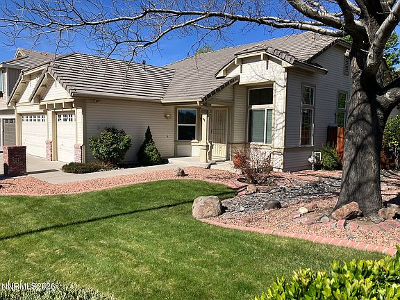 5th image of 904 Dolce Dr