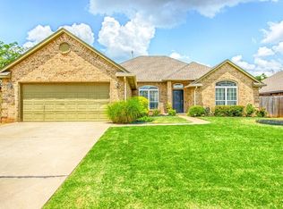 1805 NW 164th Cir, Edmond, OK 73013