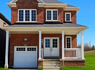 1843 Fosterbrook St, Oshawa, ON L1K 3G5