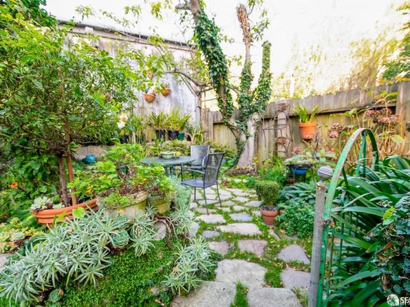 65 Collingwood St APT 2, San Francisco, CA 94114